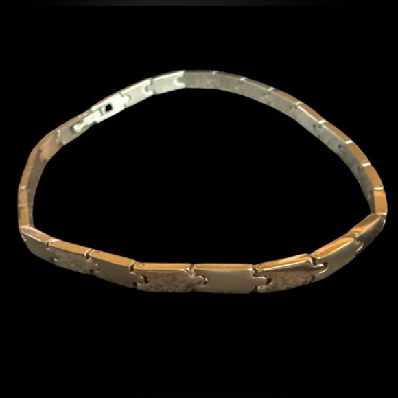 Two tone brushed shiny men’s 8.5”‎ Stainless Steel bracelet unisex - Picture 2 of 8